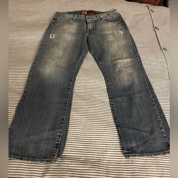 X2 distressed jeans - Picture 8 of 8